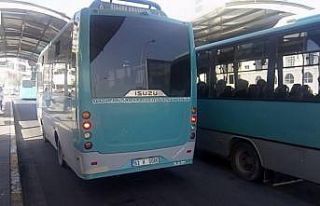 Otobüsçüler belediyenin zammını az buldu