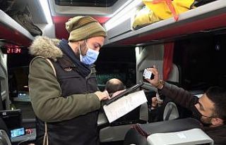 Otobüslerde HES kodu ve maske denetimi