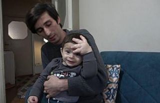 (Özel) Bir eli dev gibi, diğeri küçücük
