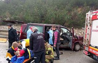 (Özel) Bursa’da yağışla gelen kazada can pazarı:...