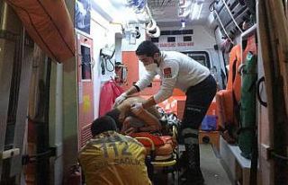 (Özel) Kendi yaptıkları alkolü içince zehirlendiler