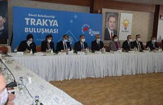 Özhaseki: “HDP’li belediyelerin hizmet etmek...