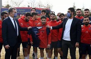 Özyiğit, İçel İdmanyurdu’nu ziyaret etti