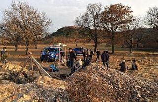 Para bulmak isteyen define avcıları 26 bin TL’lik...