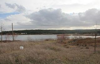 Pelitözü Göleti’nde yağış azlığı nedeniyle...