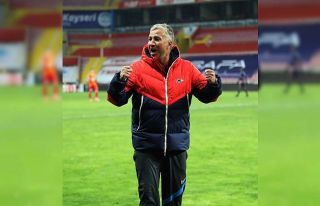 Petrescu ilk galibiyetini aldı