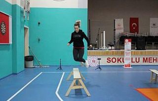 Polis adayı gençlere ücretsiz parkur desteği