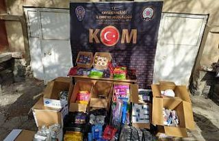 Polis ekiplerinden nargile operasyonu