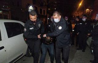 Polisin gözü önünde hava ateş açıp kaçmak...