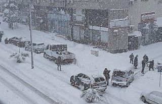 Posbıyık: "Elektrik kesintileri bizden kaynaklı...