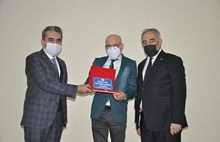 Prof. Dr. Haydar Bağış’ın ismi caddeye verildi