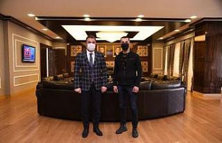 Pursaklar Belediye Başkanı Çetin’den asker uğurlaması