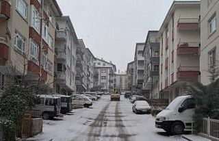 Pursaklar’da 7/24 kar mesaisi