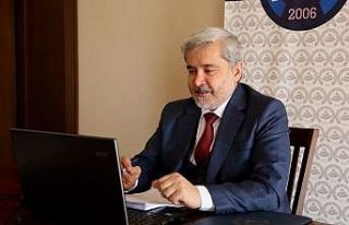 Rektör Şahin ’Dönüşen Dünyada Liderler Çalıştayı’na...