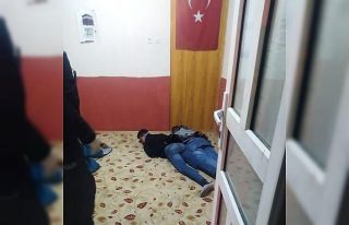 Saklandıkları camide yakalandılar