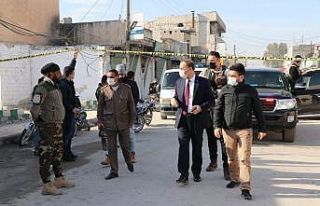Şanlıurfa Valisi Erin patlama sonrası Telabyad’da...