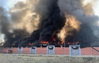 Şanlıurfa’da lojistik deposunda yangın