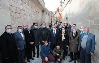 Şanlıurfa’da yıkım çalışmaları devam ediyor