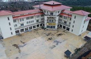 Sarı Hoca’nın ismi İmam Hatip Lisesi ile yaşayacak