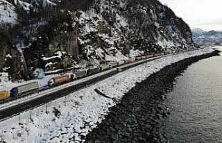 Sarp Sınır Kapısı’ndan 552 milyon dolarlık...