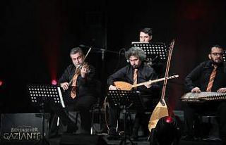 Şehitkamil türkülerle anıldı