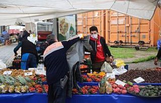 Semt pazarında belediye denetimi