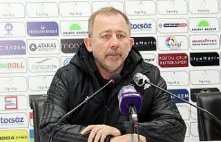 Sergen Yalçın: “Kazanabilirdik, kaybedebilirdik”