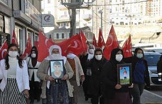 Şırnak anneleri, çocuklarını terörün elinden...