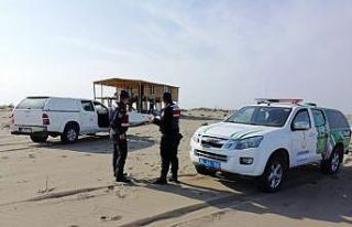 Sit alanına baraka ve çadır kurmuşlar