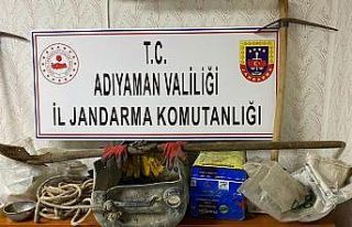 Sit alanında kaçak kazı yapan 6 şahıs gözaltına...