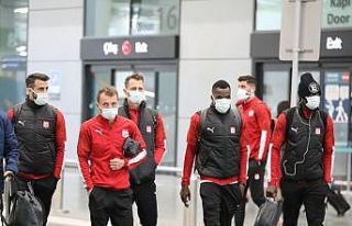 Sivasspor, İstanbul’a ulaştı