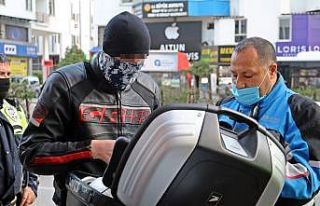 Sivil trafik polisinin durdurduğu motosikletli 3.52...