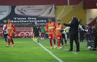 Süper Lig: Kayserispor: 0 - Beşiktaş: 2 (Maç sonucu)