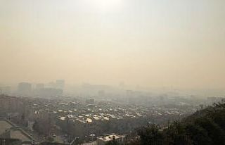 Tahran’da hava kirliliği kritik seviyede