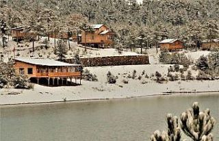 Tahtalı Yaylası’nda kartpostallık kar manzarası