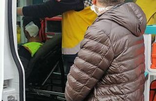 Tartıştığı arkadaşını kafasından bıçakladı