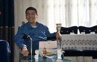 Tatvan Belediyesi’nden Azad’a destek