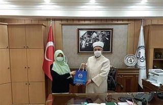 Taylandlı Phanida Müslüman oldu