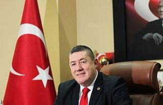 Tekin, işçilere desteklerinden dolayı teşekkür