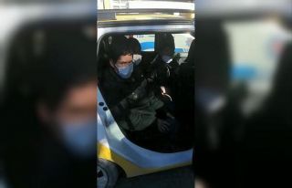 TEM Otoyolu’nda taksi içinde 9 göçmen yakalandı