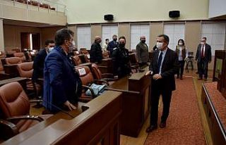 Tepebaşı’ndan zor durumdaki esnafa destek