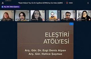 Tiyatro eleştirisi ve dramaturji konuşuldu