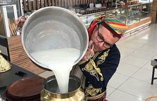 Toros Dağlarında yetişen orkide bitkisinin köklerinden...