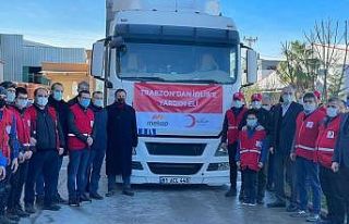 Trabzon’dan İdlip’e 8 bin 887 çift ayakkabı