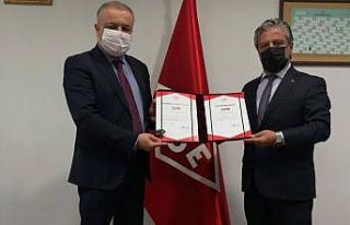 TSE de MER Kolejini ‘Temiz Okul’ diyerek belgelendirdi