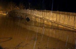 Tunca Nehri taştı, Meriç Nehri için alarm verildi