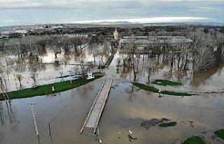 Tunca Nehri’nde ‘kırmızı alarm’