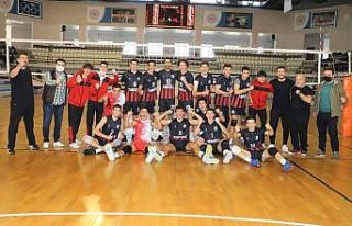 Turgutlu Belediyespor Erkek Voleybol Takımı Kütahya’dan...
