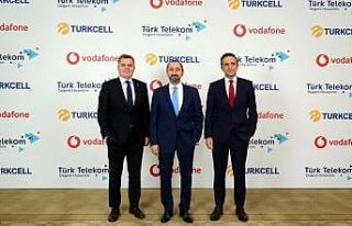 Türk Telekom, Turkcell ve Vodafone yerli uygulamalar...