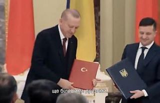 Ukrayna Devlet Başkanı Zelenskiy yeni yıl mesajında...